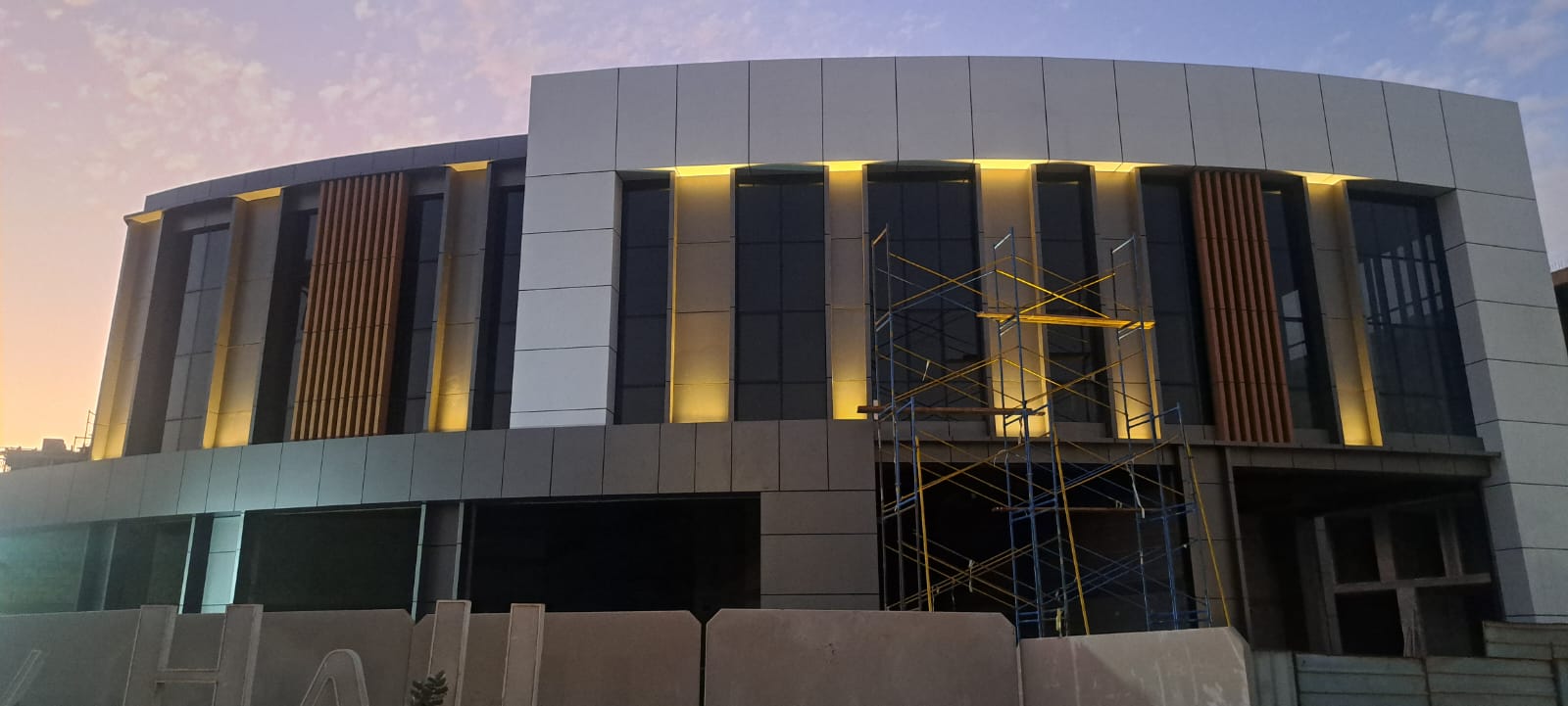 City Hall Buisness district image